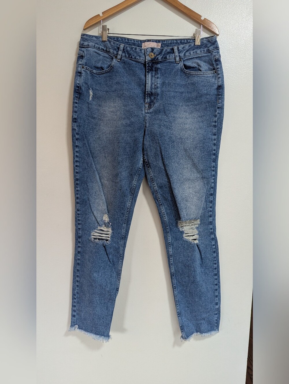 Long Tall Sally Size 14 Medium Wash Distressed Raw Hem Jeans